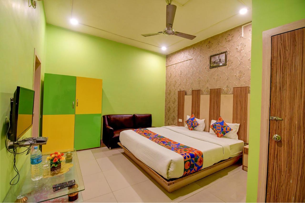 Fabhotel Prime Rockstar Suites 콜카타 외부 사진